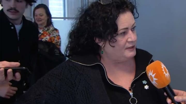 Overleden man Caroline van der Plas in gedachten aanwezig: 'Hele dag