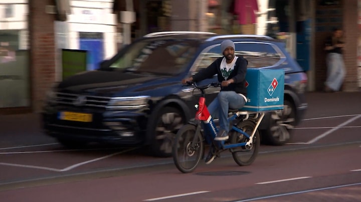 Niet om het geld, maar om de pizza's: bezorgers steeds vaker beroofd