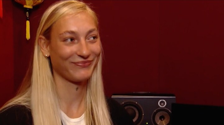 S10 draagt liefdesliedje op aan haar ex-vriendje