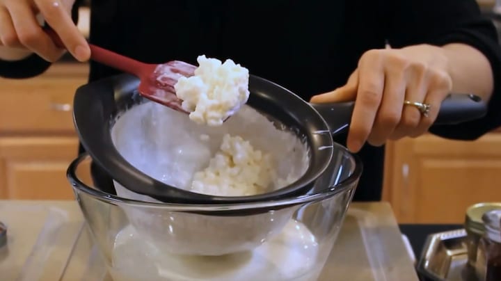 Dit zijn de gezondheidsvoordelen van 'wondermiddel' kefir