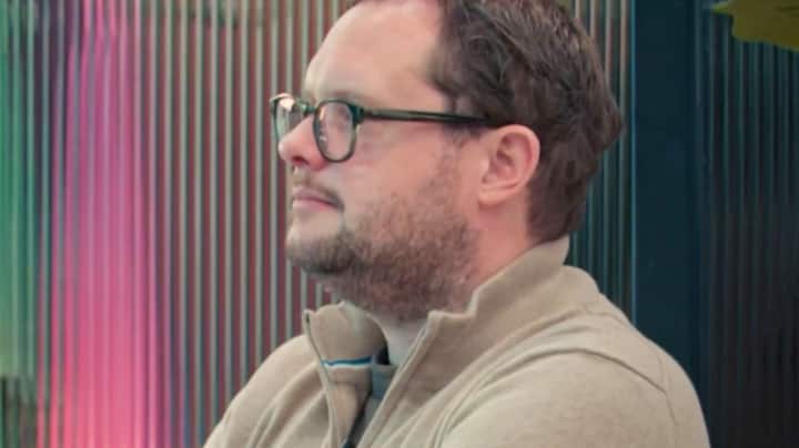 Diederik Jekel ligt onder vuur in Het zwaard van Damocles: 'Krijg er buikpijn van'