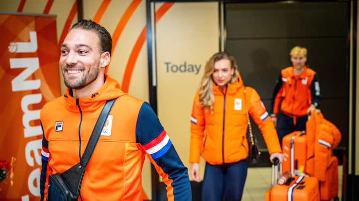 Olympische sporters warm onthaald op Schiphol: 'Heb ze ontzettend gemist'