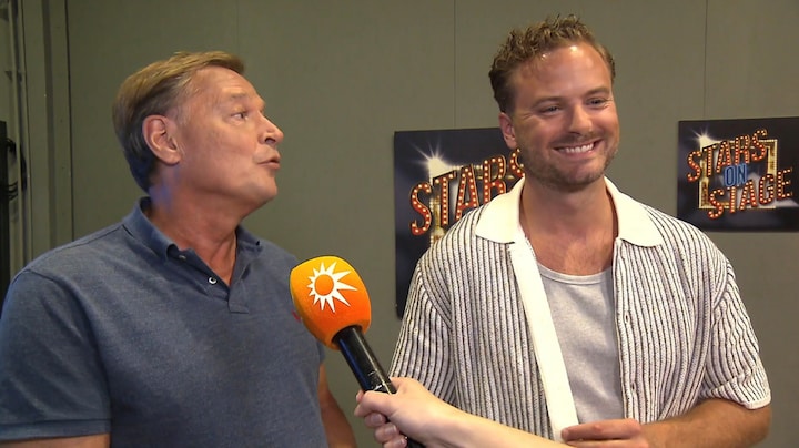 Jim Bakkum dolblij met presentatieklus Stars on Stage: 'Dit is het mooiste vak'