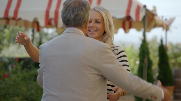 Chantal Janzen maakt kennis met Golden Bachelor Gerard in sneak preview 
