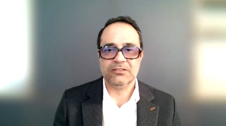 Iraanse Siamak over moordaanslag in Haarlem door regime: 'Het scheelde seconden'