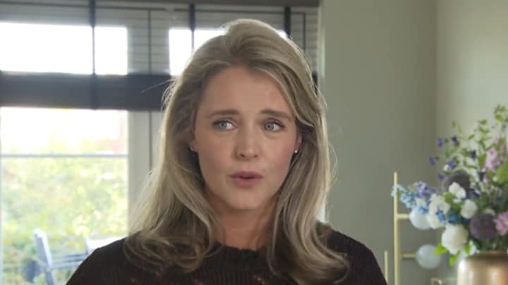 Liza Sips zei ja tegen Expeditie Robinson door voorstadium baarmoederhalskanker