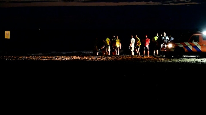 Eerste beelden vanaf strand Callantsoog, twee vrouwen verdronken