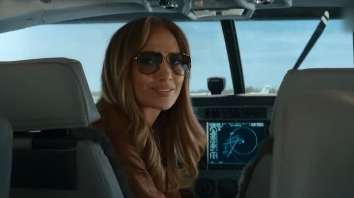 Jennifer Lopez 'straalt' in nieuwe film Office Romans: 'Nog 