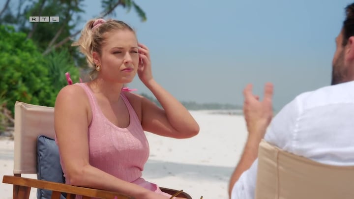 Paul en Beate hebben meningsverschil tijdens eerste date