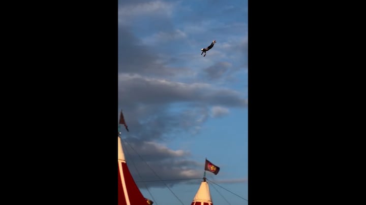 Katapultstunt Zwarte Cross