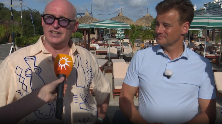 Team Vandaag Inside ploetert zich door de hitte heen vanuit Curaçao: 'René zweet veel'