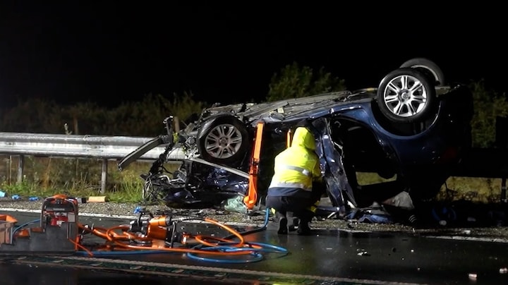 Drie tieners overleden na frontale botsing bij Enkhuizen