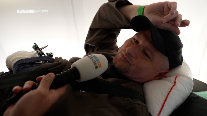 Gewonde Oekraïense soldaten naar Duitsland: 'Eerste keer met het vliegtuig'