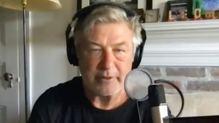 ‘Alec Baldwin zet zichzelf neer als slachtoffer in de media na schietincident’ 