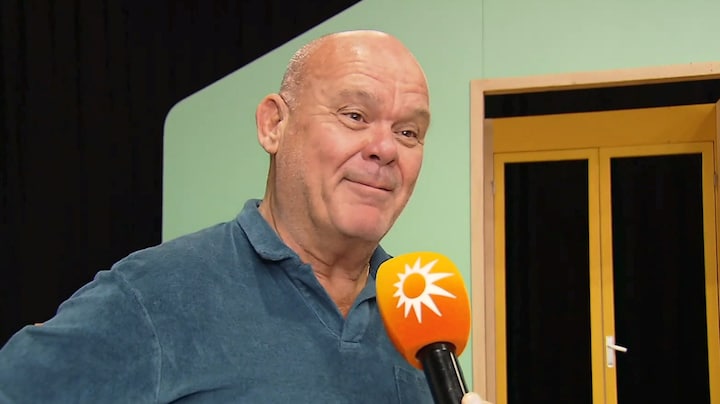 Paul de Leeuw neemt Gouden Ticket voor nieuwe musical in ontvangst: 'Fantastisch' 