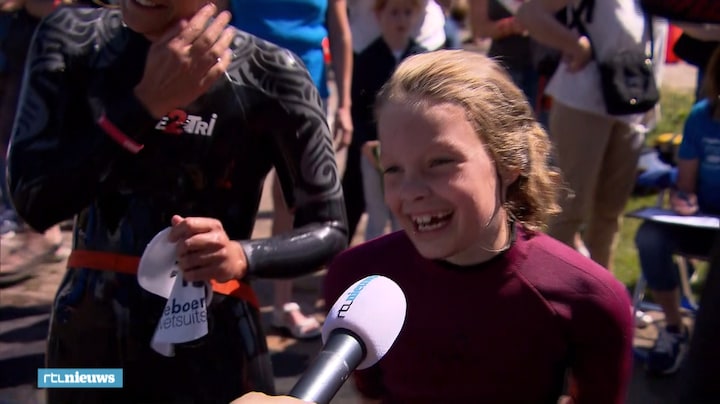 Deze mensen zwemmen mee met Maarten: 'Het is wel koud!'