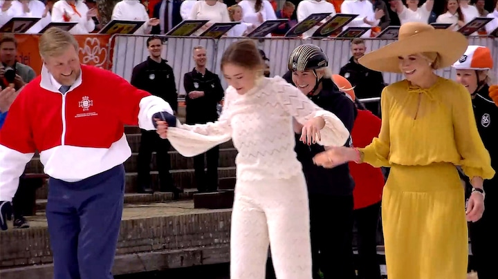 Koninklijke schaatspret in Dokkum