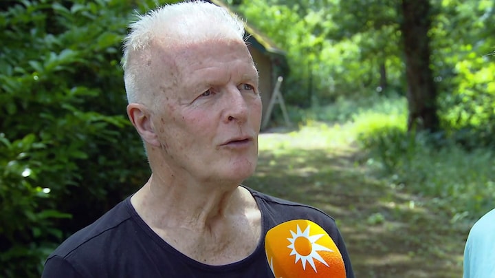 Hond Peter Jan Rens wekte presentator na herseninfarct: 'Likte en blafte in mijn oor'