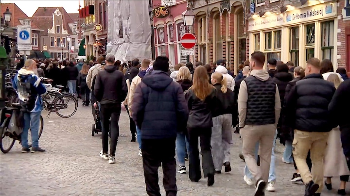 Stille tocht in Hoorn voor doodgestoken Dario (29)