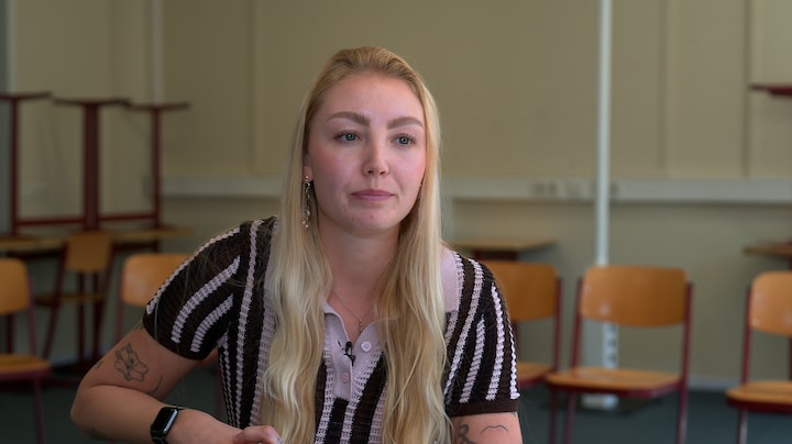 Robin werd slachtoffer van online seksueel misbruik, nu geeft ze er les over