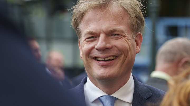 NSC doet overal mee, Omtzigt zwijgt nog over premierskandidaat.