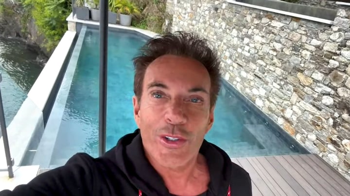 Gerard Joling trots op verkochte tickets voor laat