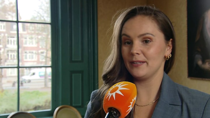 Lieke Martens mist haar voetbal-carrière niet: 'Moederschap is ook een job'