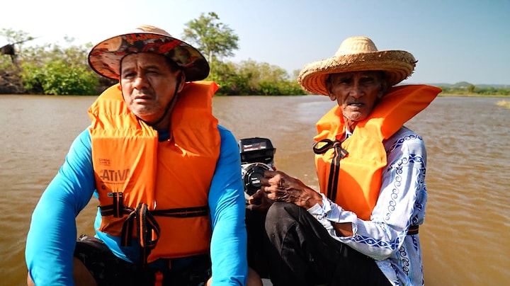 Water Amazone wordt viezer en viezer, voortbestaan volk bedreigd