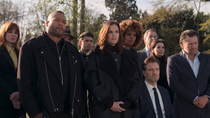 Tranen in Meerdijk: maandtrailer GTST toont eerste beelden uitvaart Laura Selmhorst