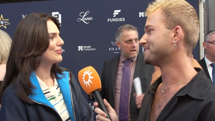 Famke Louise geeft tipje van de sluier 18+-content: 'Doe waar ik me goed bij voel'