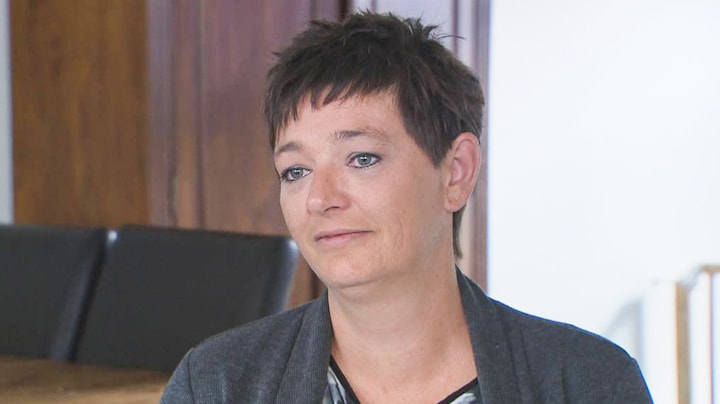 Desiree (41) langdurig ziek door legionella: 'Ik ben elke dag overprikkeld'