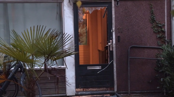 Drie aanhoudingen na nachtelijke onrust bij woning in Dinxperlo: ‘Het was nog harder dan normaal vuu