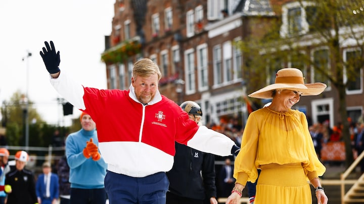 Koning Willem-Alexander terug op het ijs als W.A van Buuren