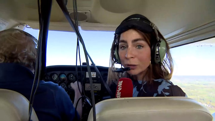 Verslaggever vanuit vliegtuig boven Veluwe: 'Enorme rookpluimen te zien'