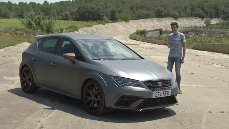 SEAT Leon Cupra R