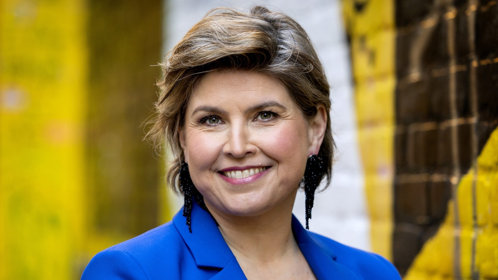 De Bondgenoten: Marjolein trekt Dylan weg bij Sigourney, groep praat over seks