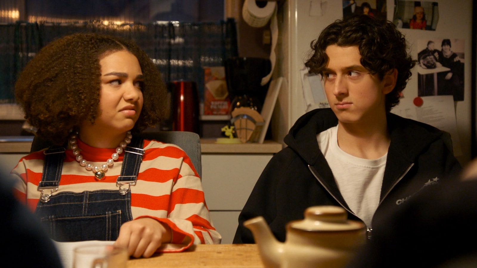 GTST:Marie en Seb gaan bij Julian wonen