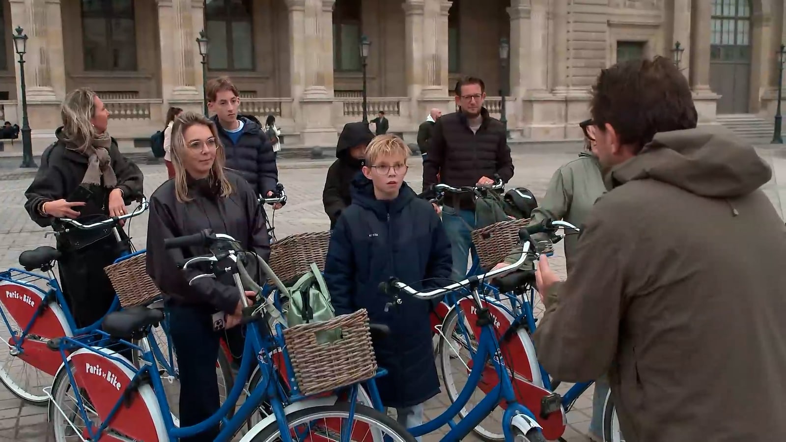 Nederlandse die fietstours organiseert in Parijs ziet annuleringen binnenstromen
