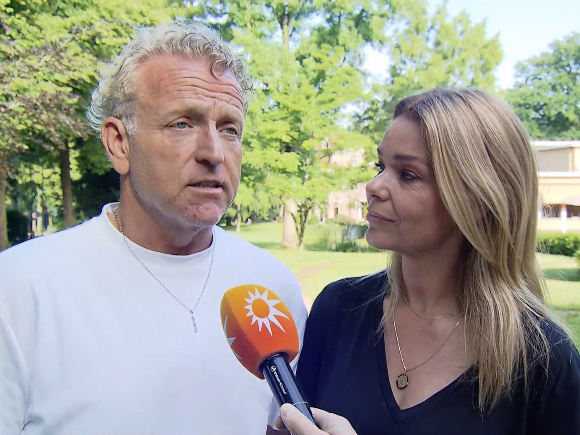 Slapeloze nachten breken Gordon op tijdens ochtendshow op Radio 10: 'Duurst  betaalde teleurstelling ooit'