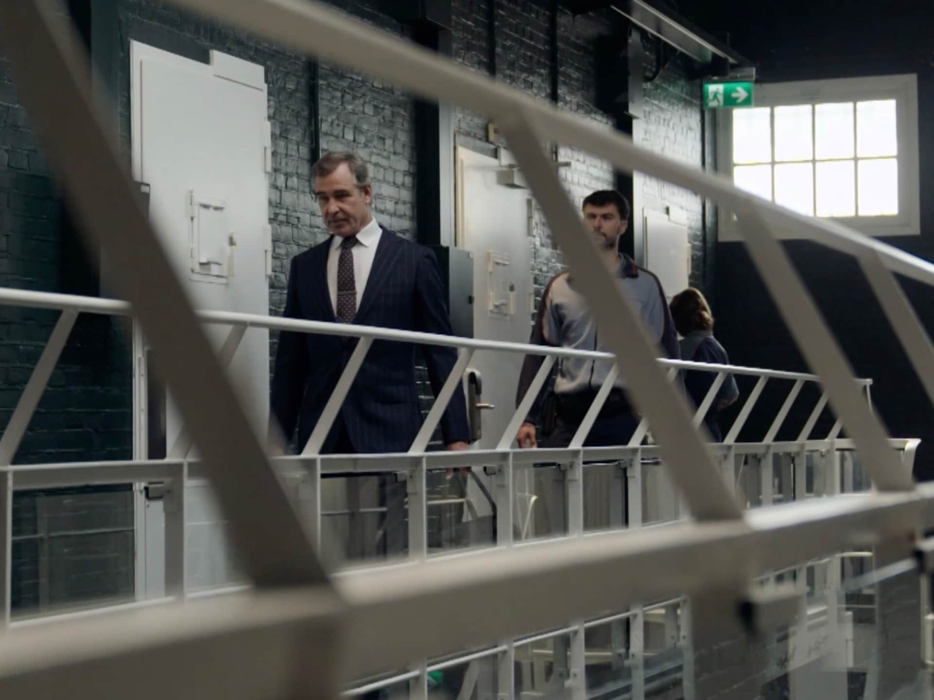 Soapschurk Ludo belandt achter de tralies: nieuwe maandtrailer voorspelt  weinig goeds voor familie Sanders