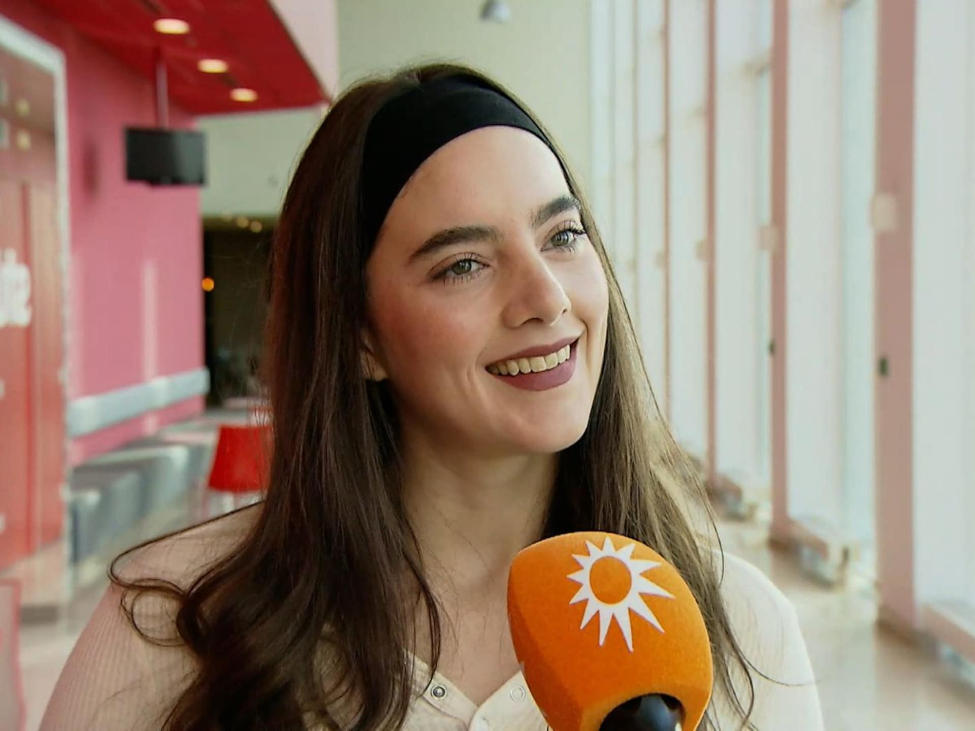 Dít is de mysterieuze dochter van Jessica Harmsen in GTST