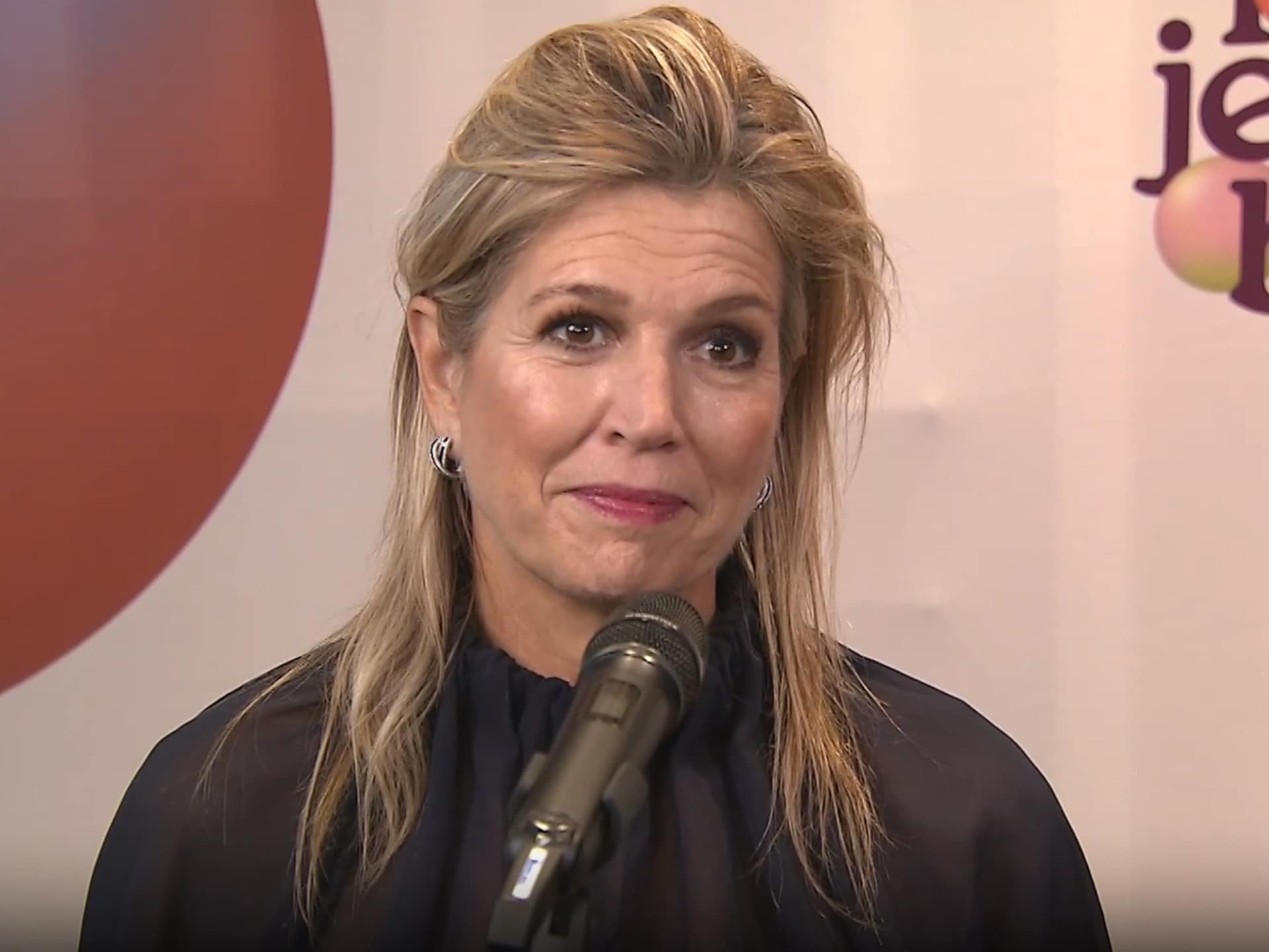 Koningin Máxima praat met dochters over mentale gezondheid: 'Ze mogen een  mindere dag hebben'