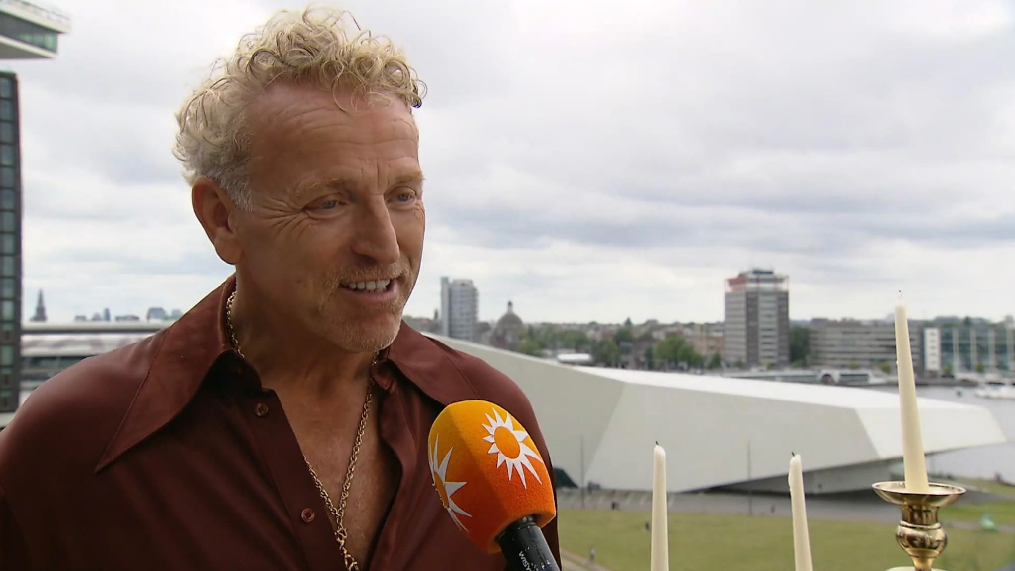 Gordon aan het 'droogtrainen' voor cover Men's Health: 'Best wel pittig'