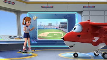 Super Wings Home run Julio