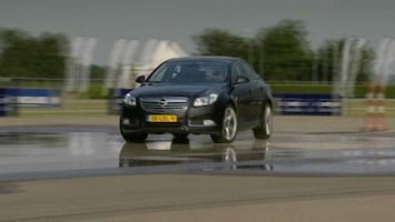 RTL Autowereld Autorijden doe je zo: achterwielslip