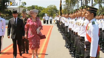 RTL Nieuws Staatsbezoek Beatrix in Brunei over de top