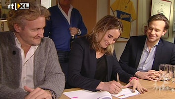 RTL Boulevard Contractondertekening Lieke van Lexmond