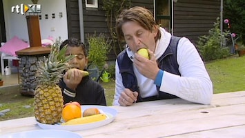 Green-kids "Moet je fruit eerst schillen voordat je het op eet?"