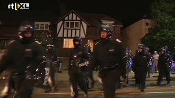 RTL Z Nieuws Steeds meer buurtwachten op straat in Groot-Brittannië