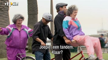 Benidorm Bastards USA Intiem op de tandem